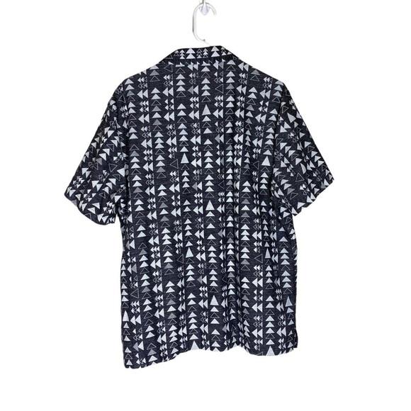 NWOT Folk SS Soft Collar Shirt Tile Print White Size 5 - Picture 5 of 10